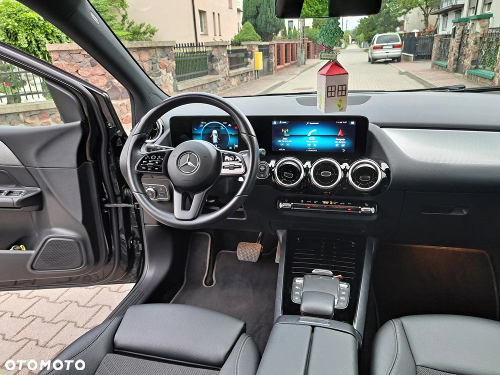 Mercedes-Benz Klasa B 180 d 8G-DCT - 27