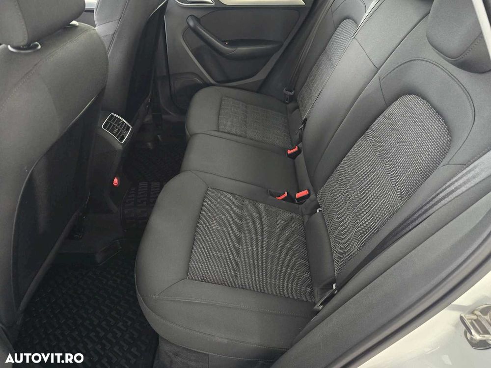 Audi Q3 1.4 TFSI Stronic Sport - 17