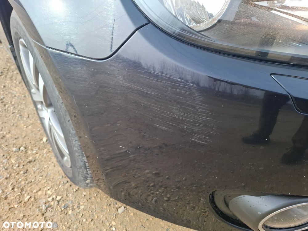 Volkswagen Golf - 10