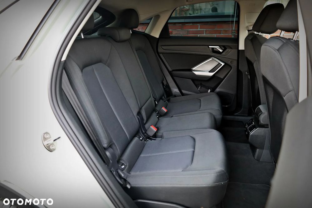 Audi Q3 Sportback - 25