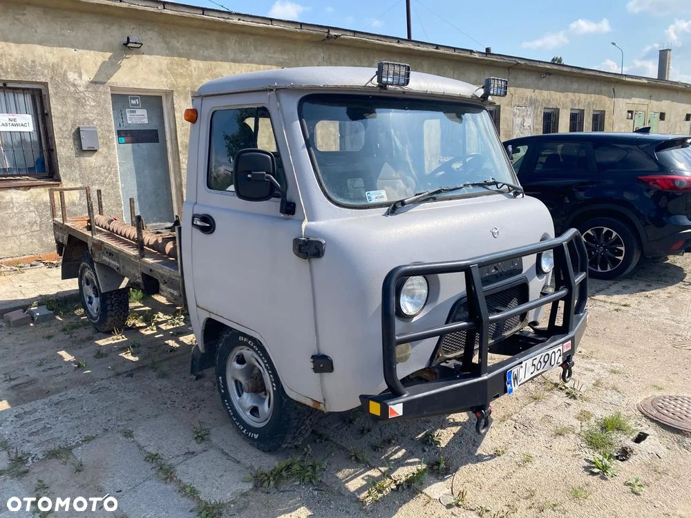 Uaz 452 - 2