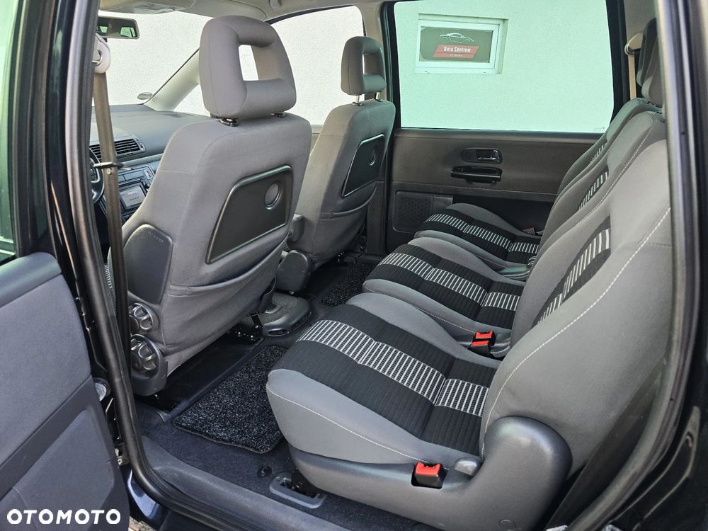 Volkswagen Sharan 2.0 TDI BlueMotion Technology Comfortline - 14