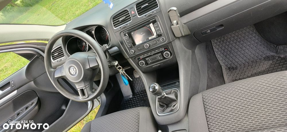 Volkswagen Golf 1.6 TDI Comfortline - 8