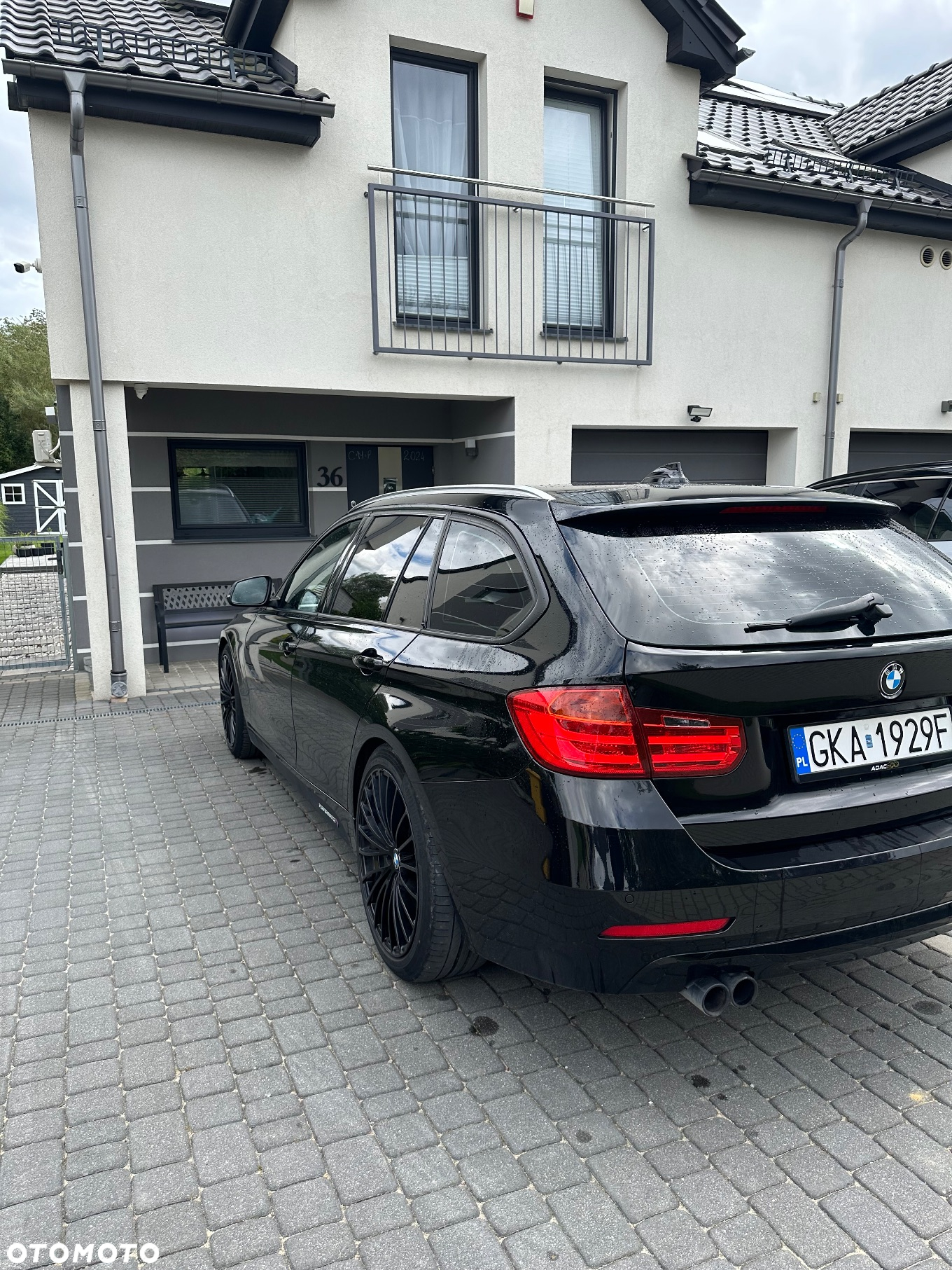 BMW Seria 3 318d Touring - 6