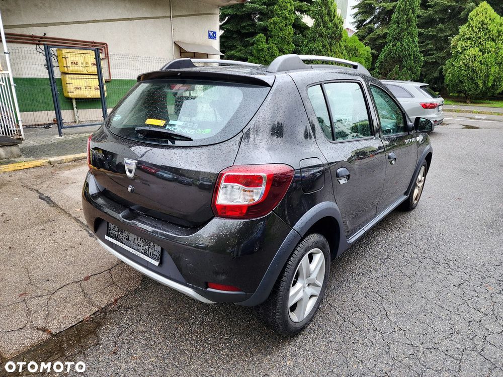 Dacia Sandero TCe 90 Celebration - 4