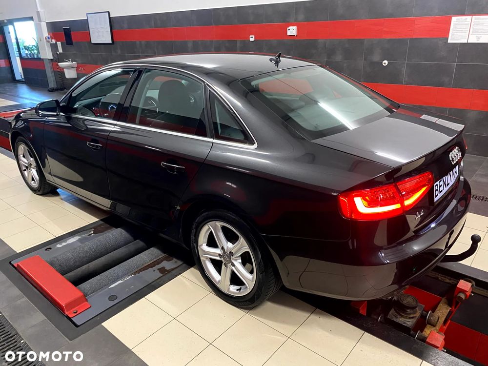 Audi A4 Limousine 1.8 TFSI Attraction - 14