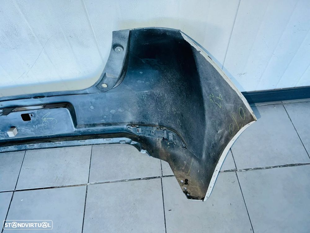 Para Choques de Trás Toyota Auris II - 2015 / 2024 - 7