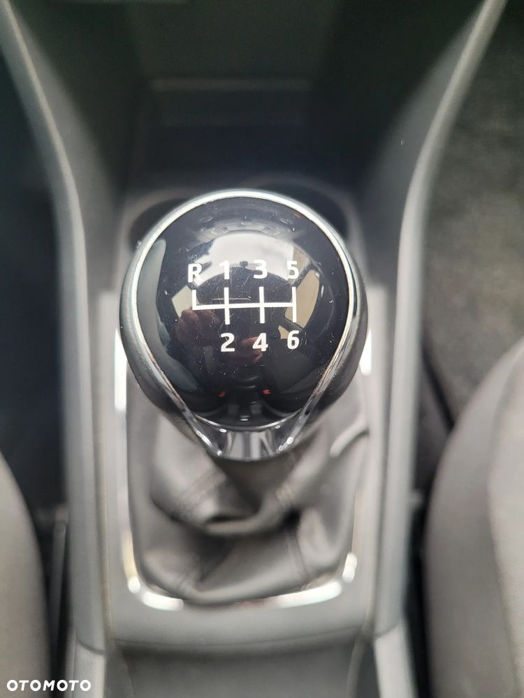 Seat Toledo 1.2 TSI Start & Stop Style Salsa - 9