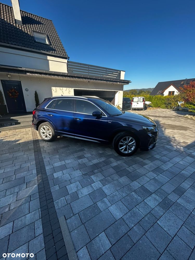 Audi Q3 2022 photo 3