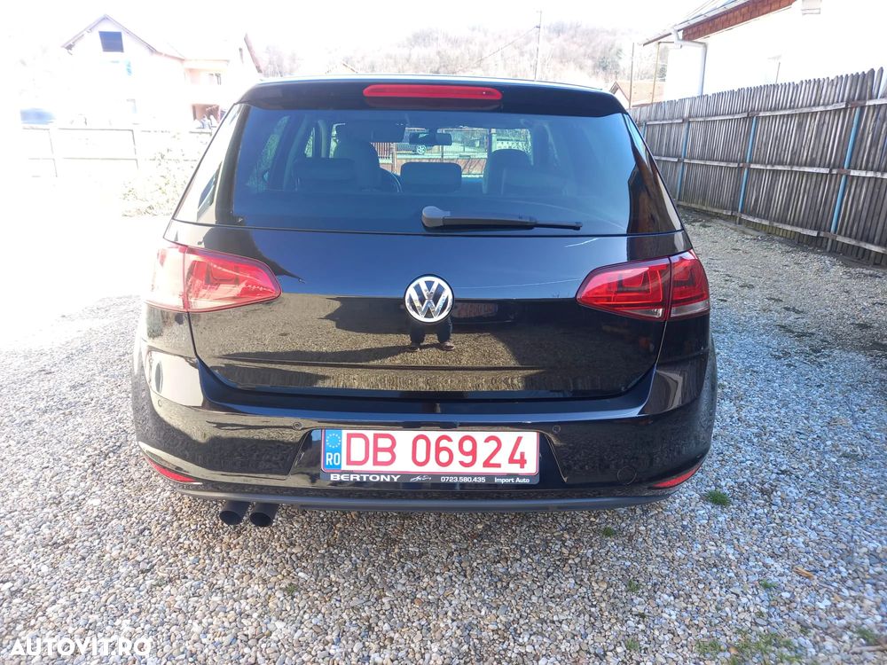 Volkswagen Golf - 19