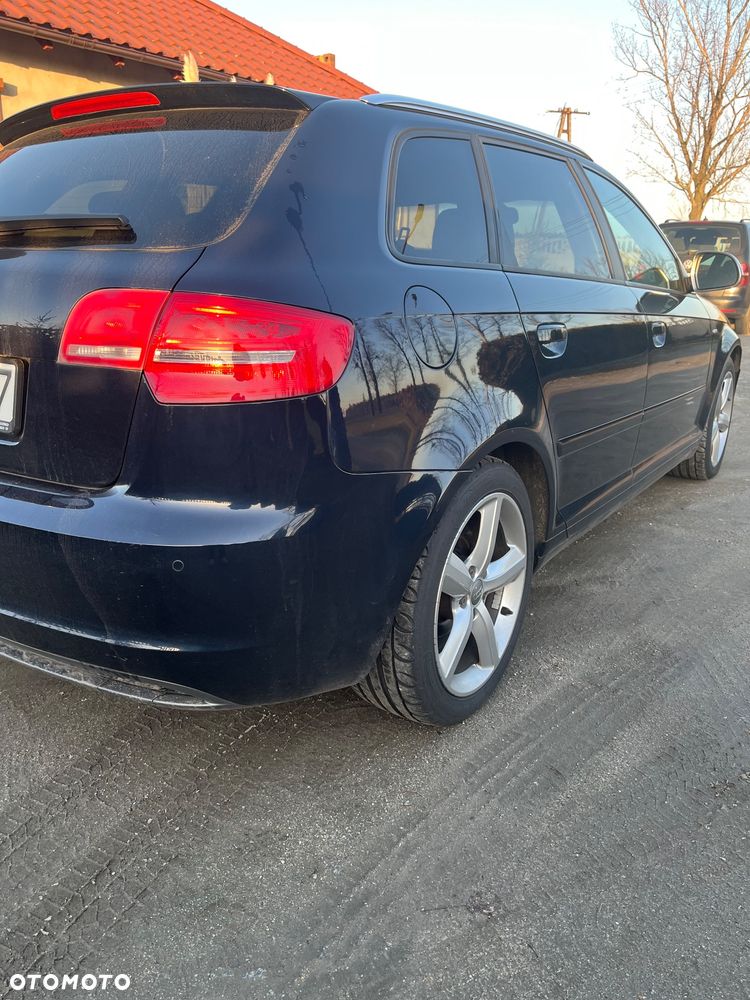 Audi A3 Sportback - 4