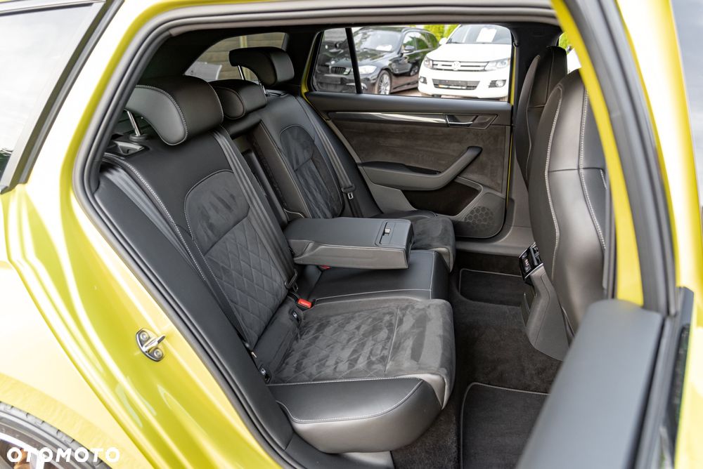 Skoda Superb 2.0 TSI DSG SportLine - 20