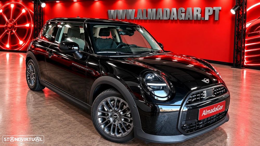 MINI 3 Portas Cooper C Essential - 3