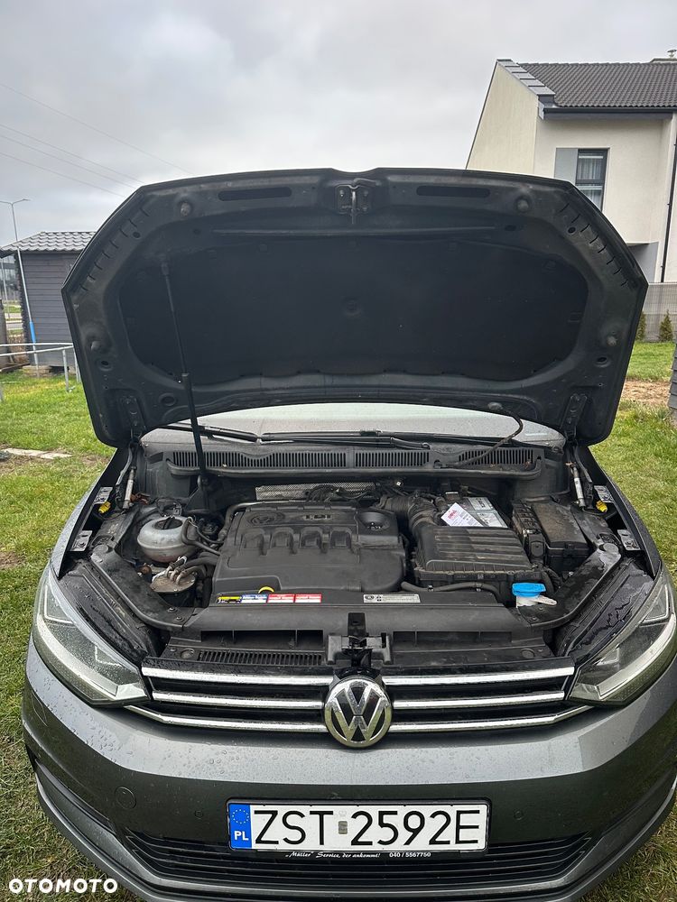Volkswagen Touran 2.0 TDI SCR (BlueMotion Technology) DSG Comfortline - 9