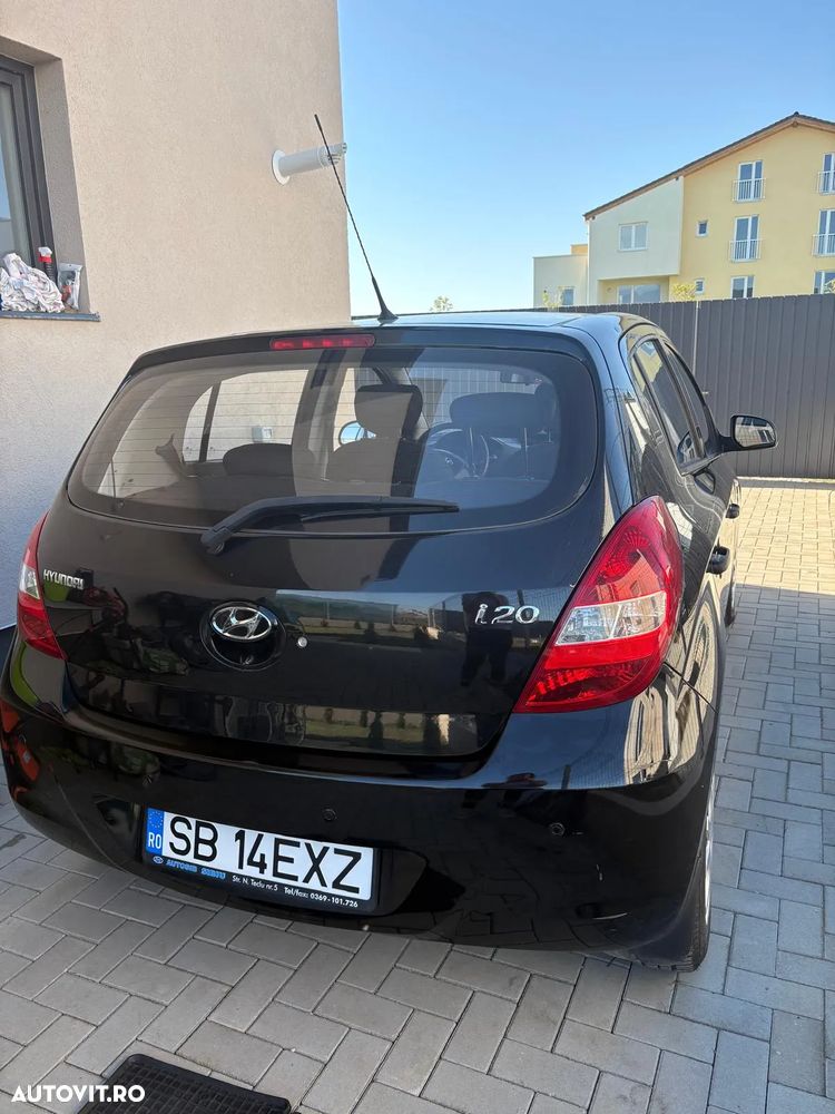 Hyundai i20 - 10