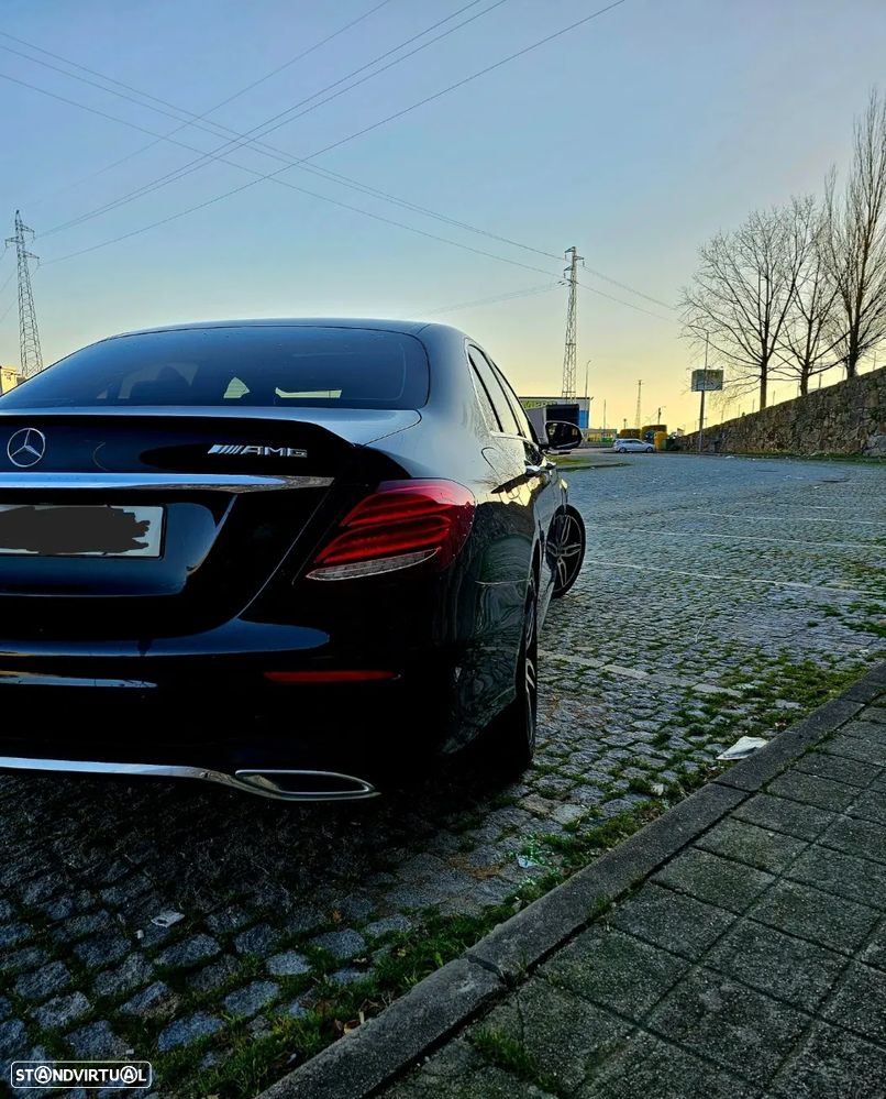 Mercedes-Benz E 220 d AMG Line - 3