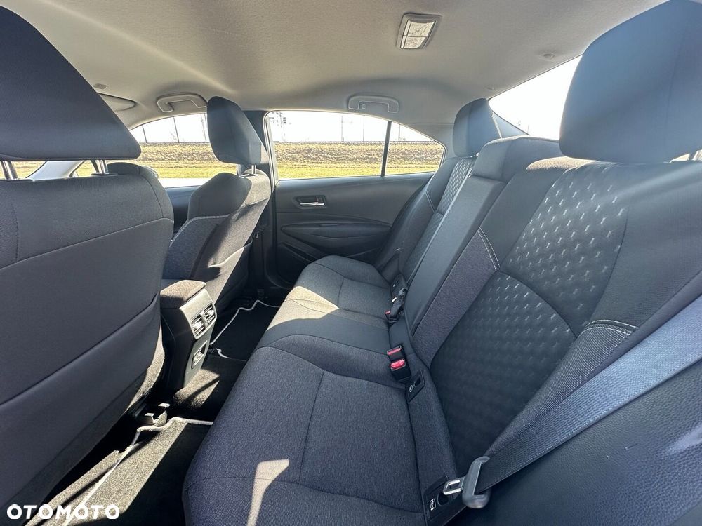 Toyota Corolla 1.8 Hybrid Comfort - 12