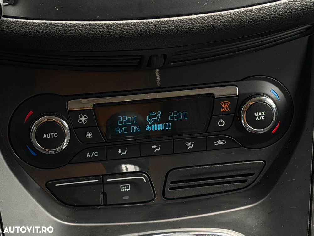 Ford Kuga 2.0 TDCi 2x4 Trend - 19