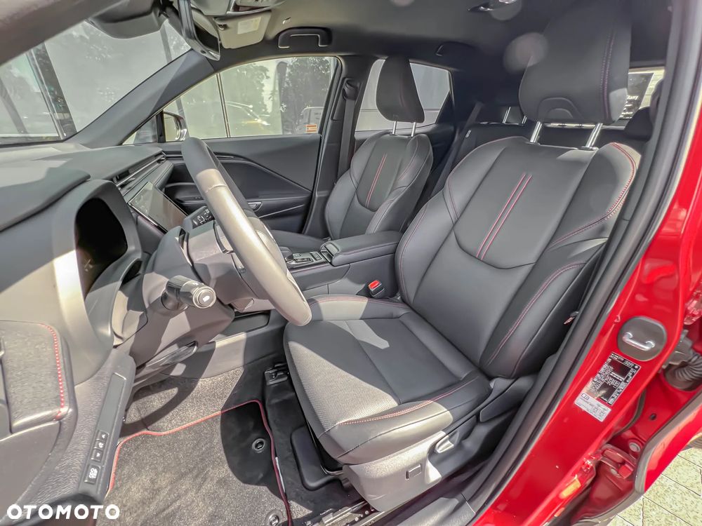 Lexus LBX 1.5 Hybrid Emotion - 16