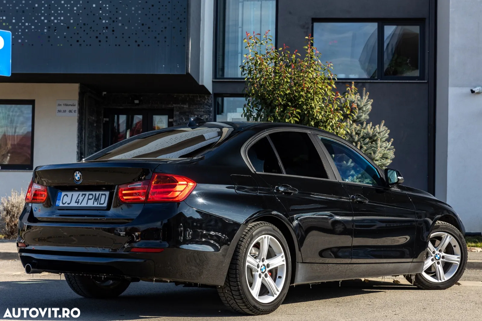 BMW Seria 3 - 8