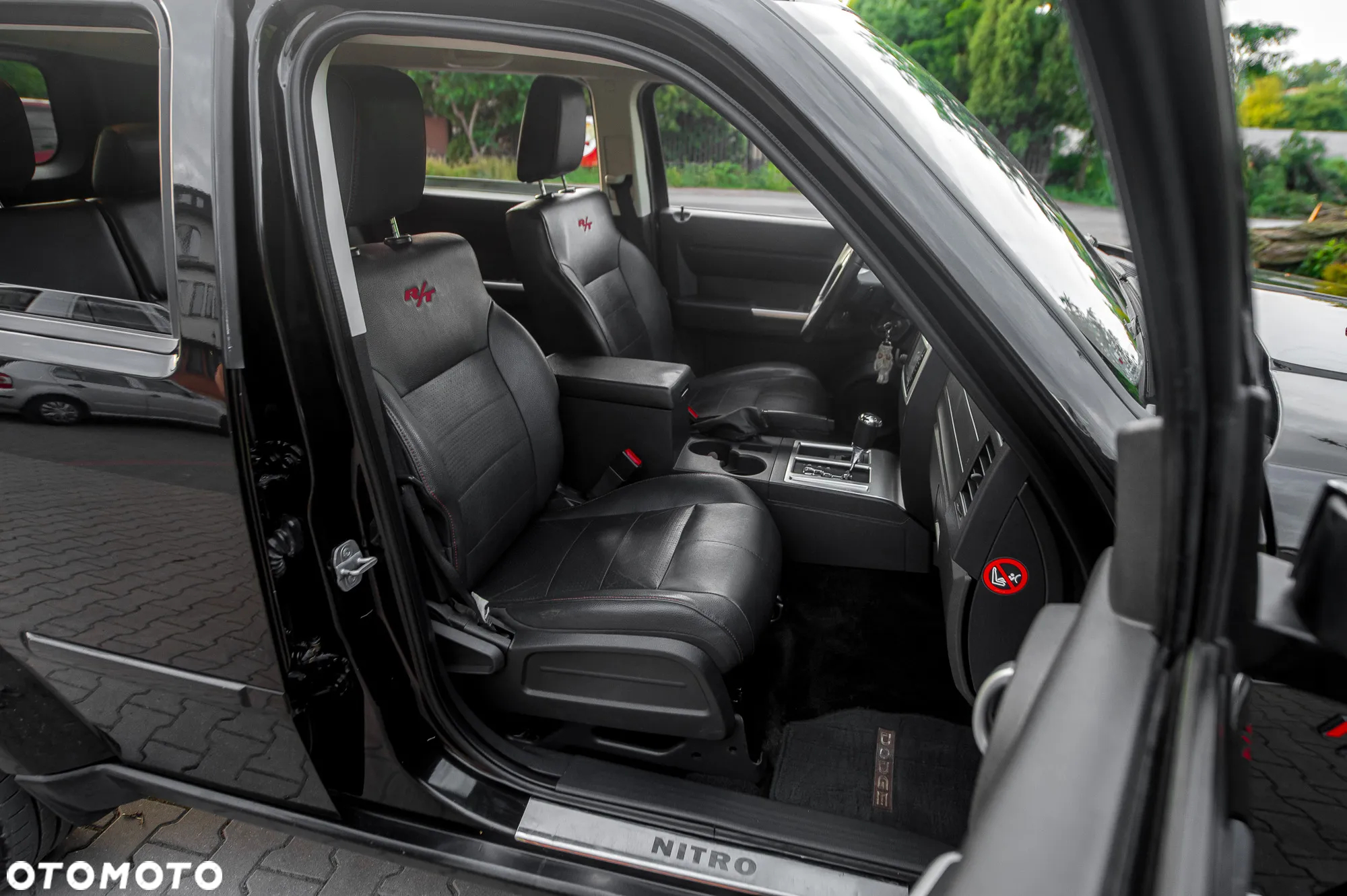 Dodge Nitro 2.8 CRD RT - 7