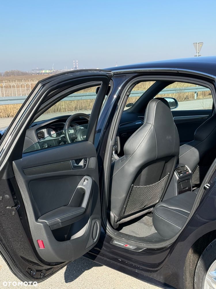 Audi S4 Limousine - 18