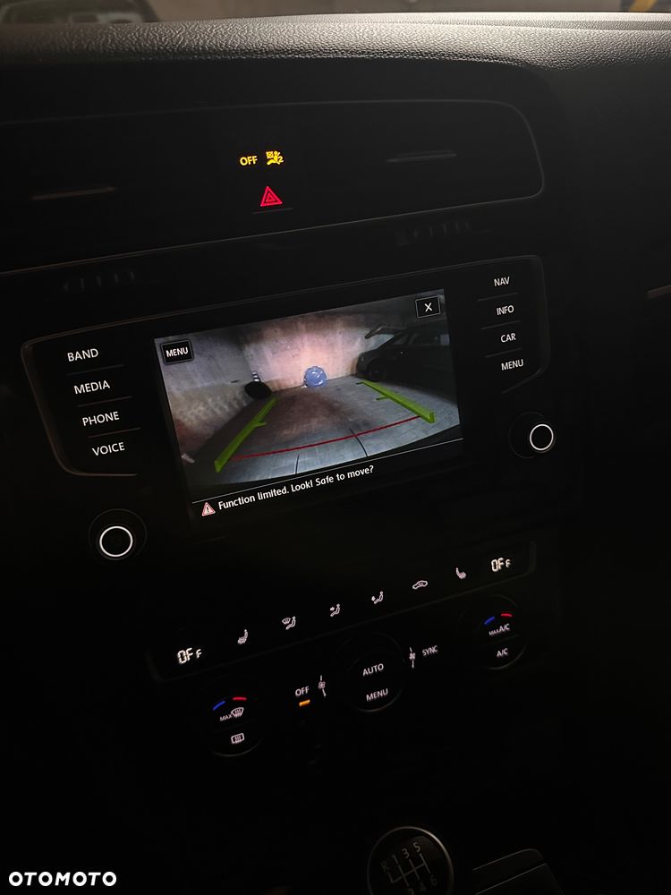 Volkswagen Golf R 4Motion BlueMotion Technology - 12