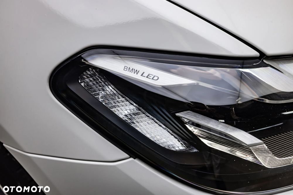 BMW Seria 5 520d xDrive mHEV M Sport sport - 32