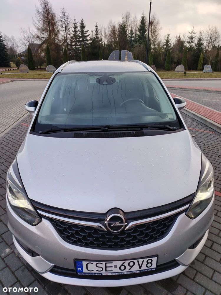 Opel Zafira 1.4 T Cosmo EcoFLEX S&S - 2