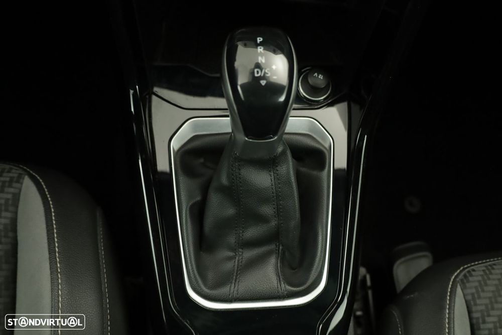 VW T-Roc Cabrio 1.5 TSI R-Line DSG - 17