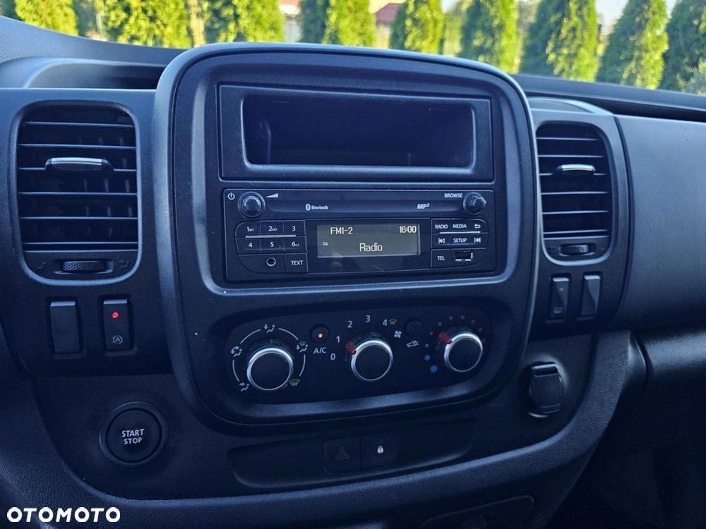 Renault Trafic - 18