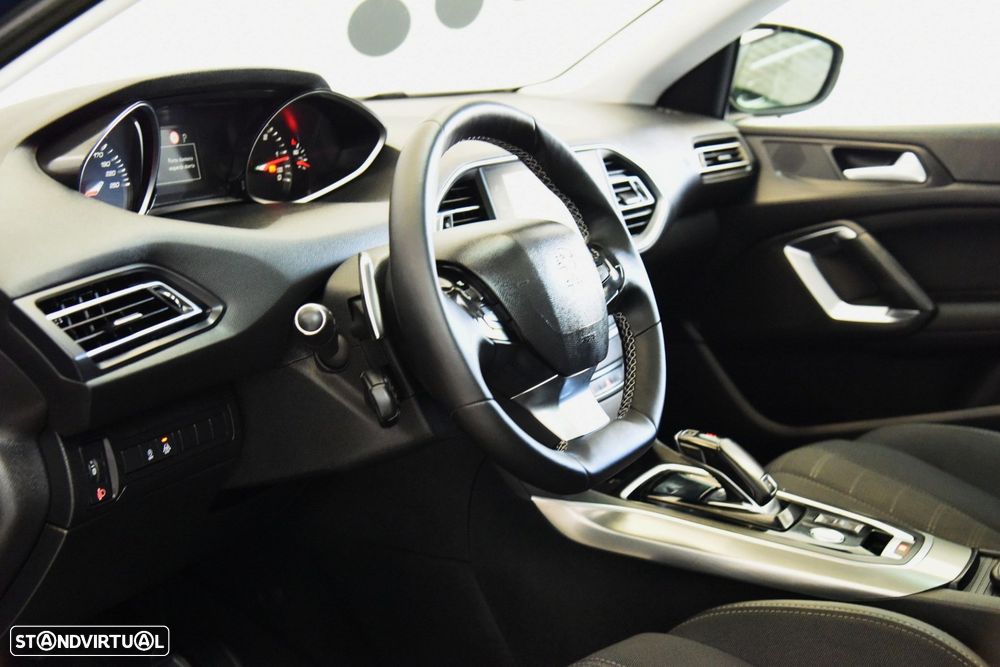 Peugeot 308 SW 1.5 BlueHDi Allure Pack EAT8 - 15