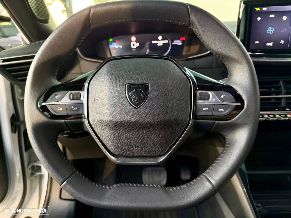 Peugeot 2008 1.2 Hybrid Allure e-DCS6 - 16