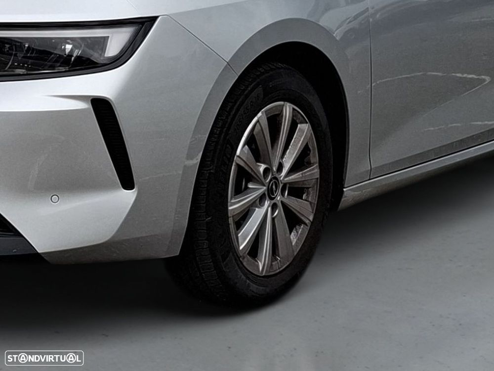 Opel Astra Sports Tourer 1.2 T Edition - 2