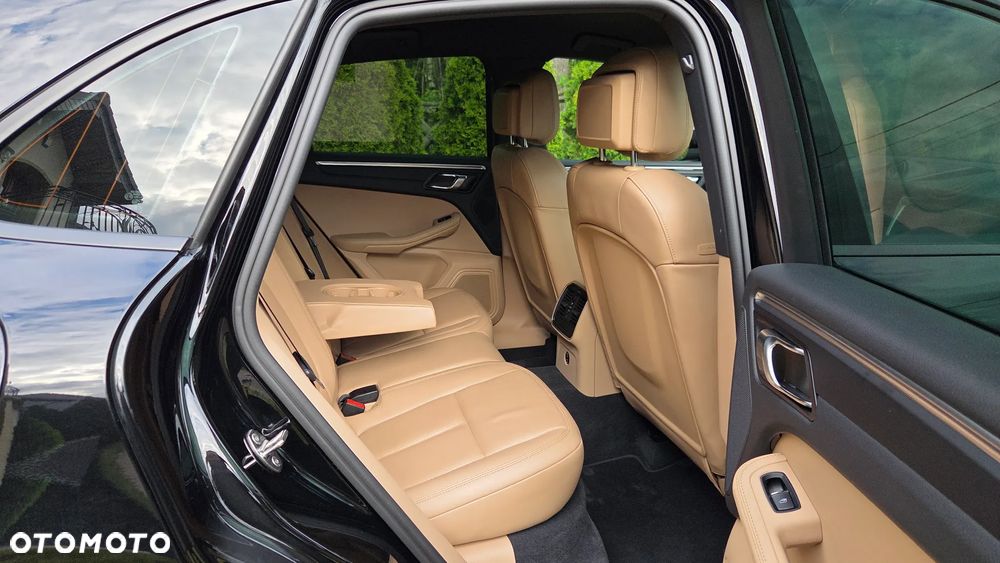 Porsche Macan Standard - 14
