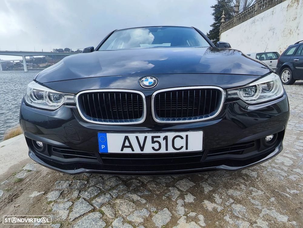 BMW 330 e iPerformance Advantage - 6