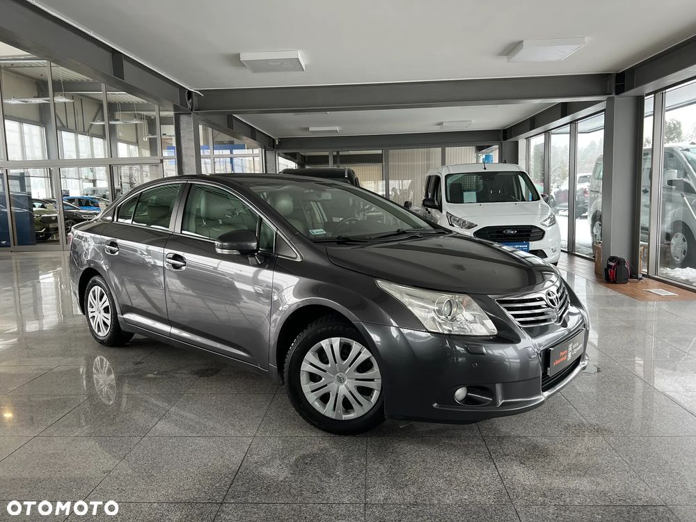 Toyota Avensis 2.0 Prestige NAVI MS - 2