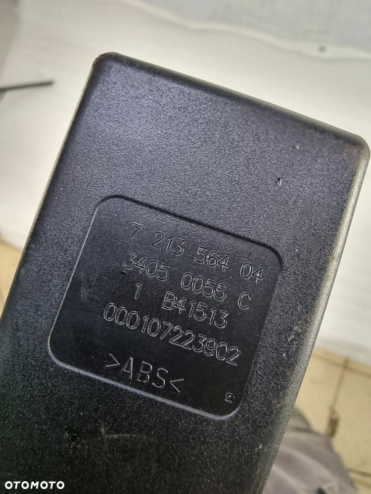 NAPINACZ ZAPIĘCIE PASA PRAWY PRZÓD BMW E81 E87 E82 - 5