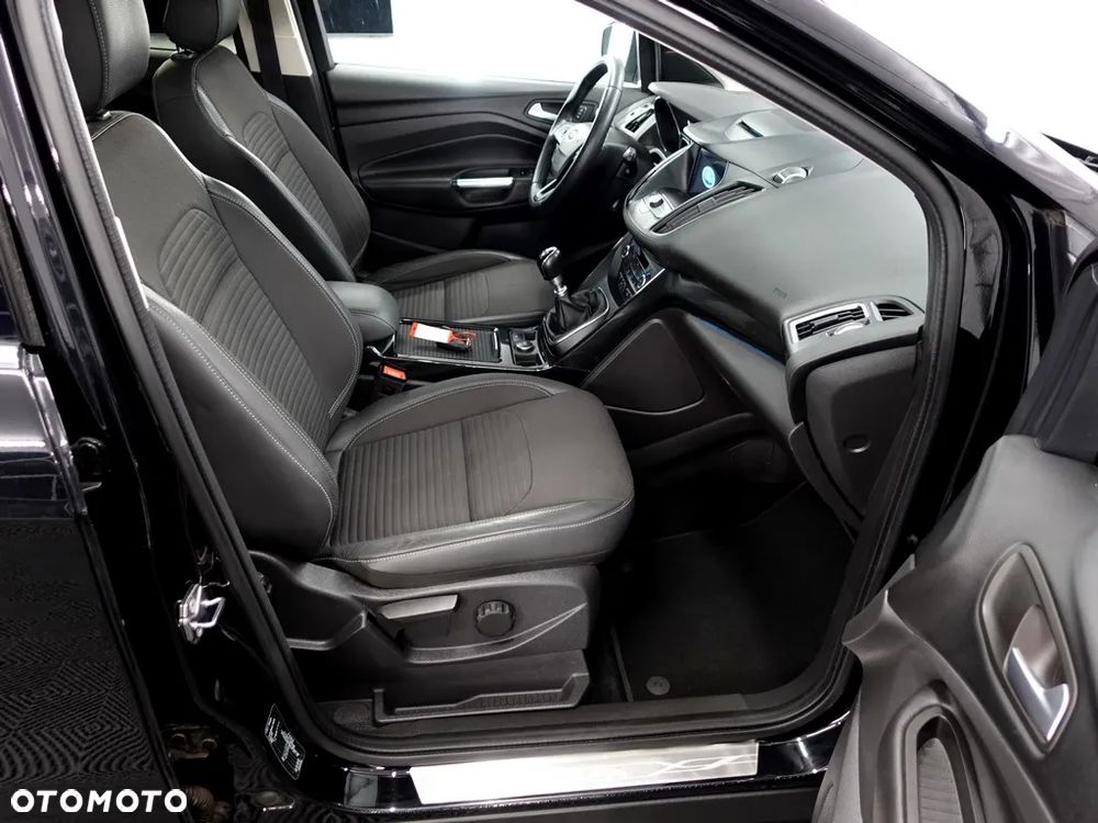 Ford Kuga 1.5 EcoBoost FWD Titanium - 7