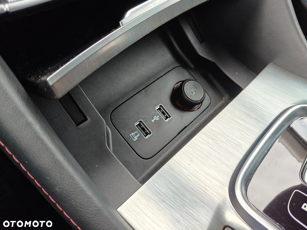 MG HS 1.5 T-GDI Excite DCT - 17