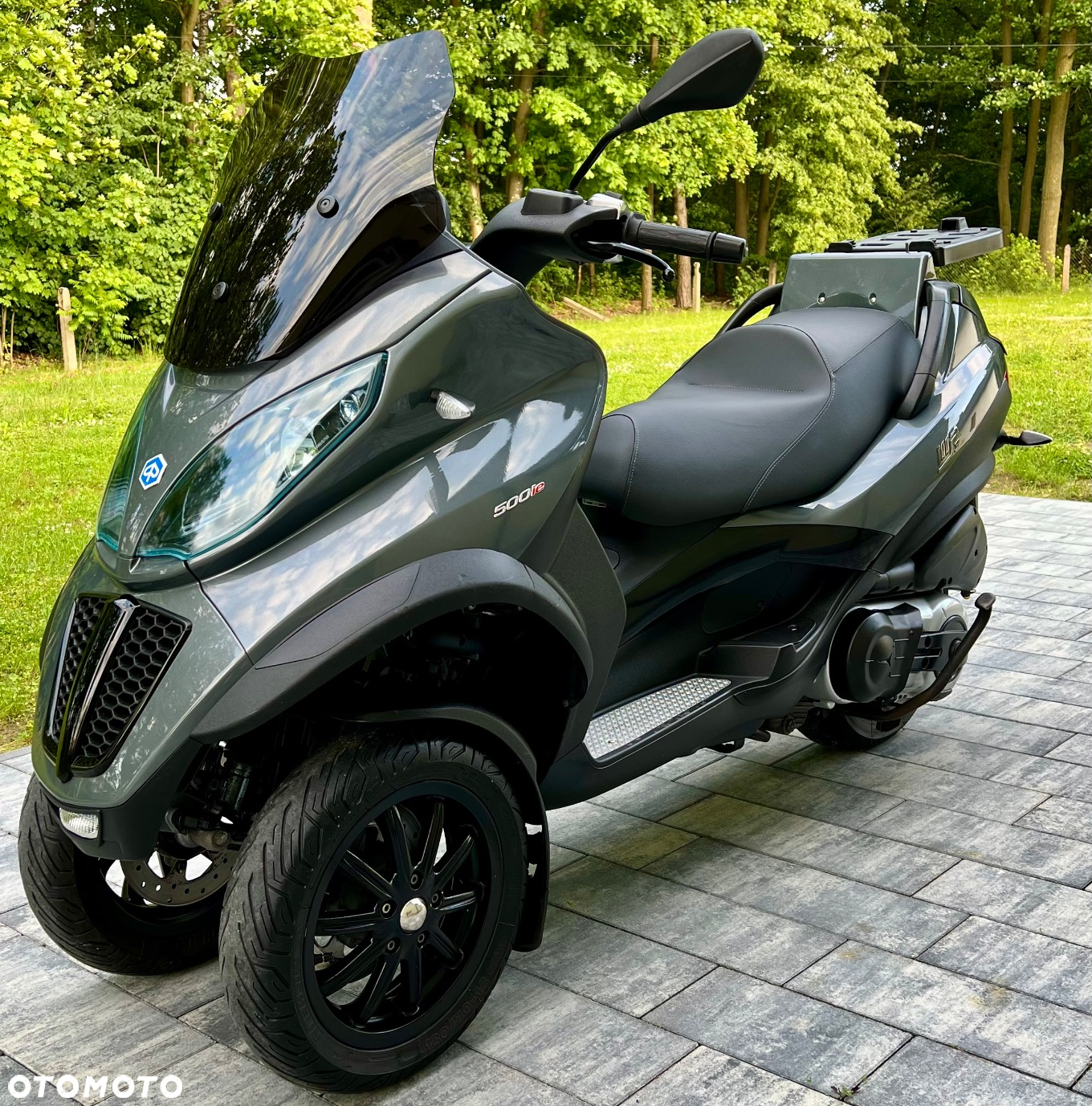 Piaggio MP-3 - 7