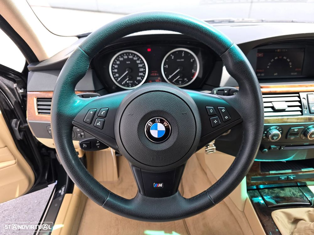 BMW 520 d - 12