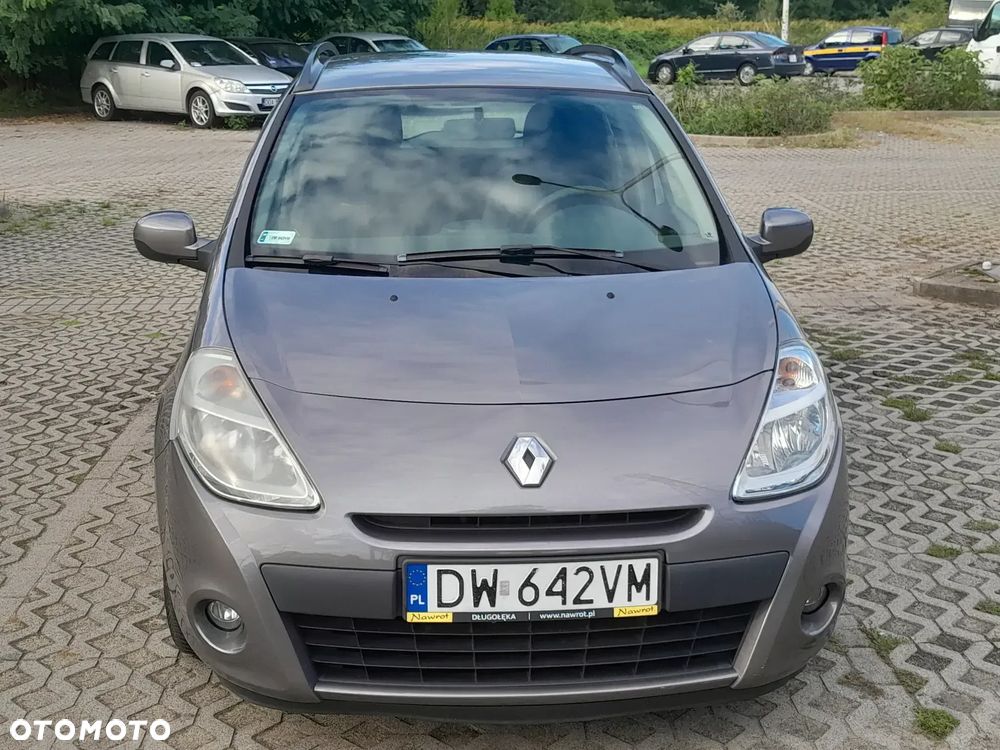 Renault Clio 1.2 16V Alize - 1