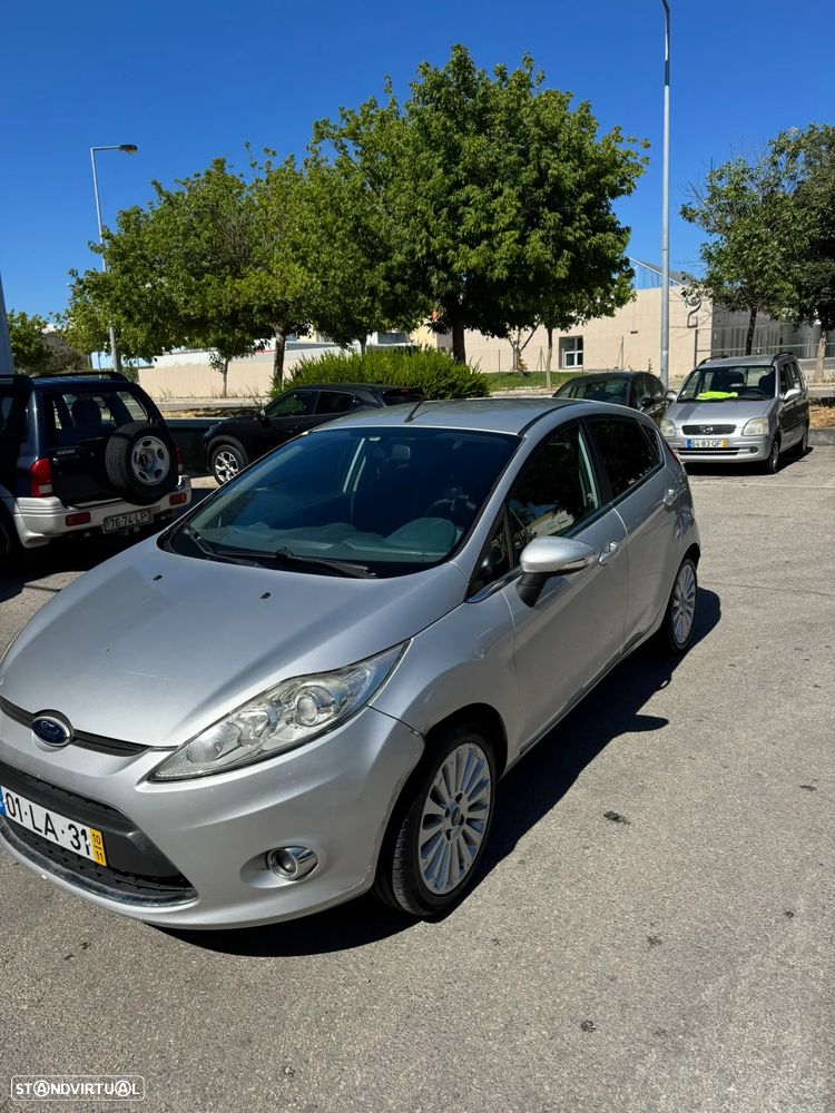 Ford Fiesta 1.25 Techno - 2