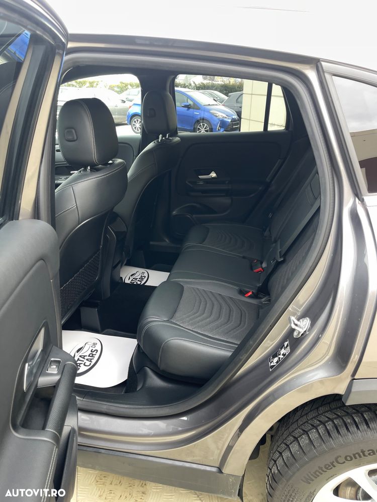 Mercedes-Benz GLA 180 d 8G-DCT Style - 28