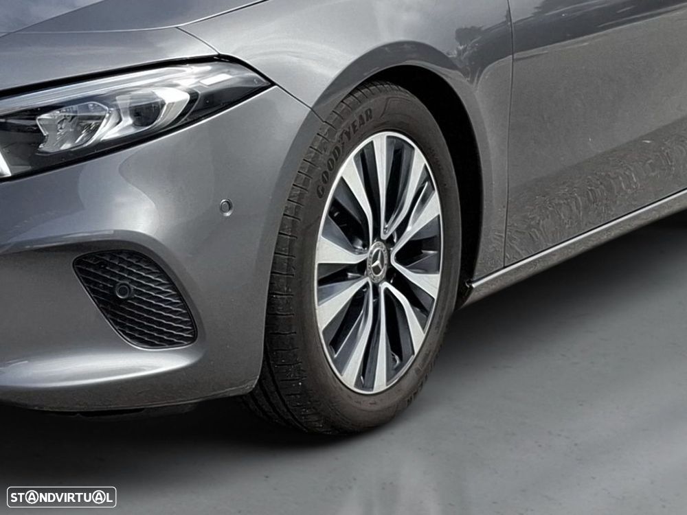 Mercedes-Benz A 180 d Style Plus Aut. - 4