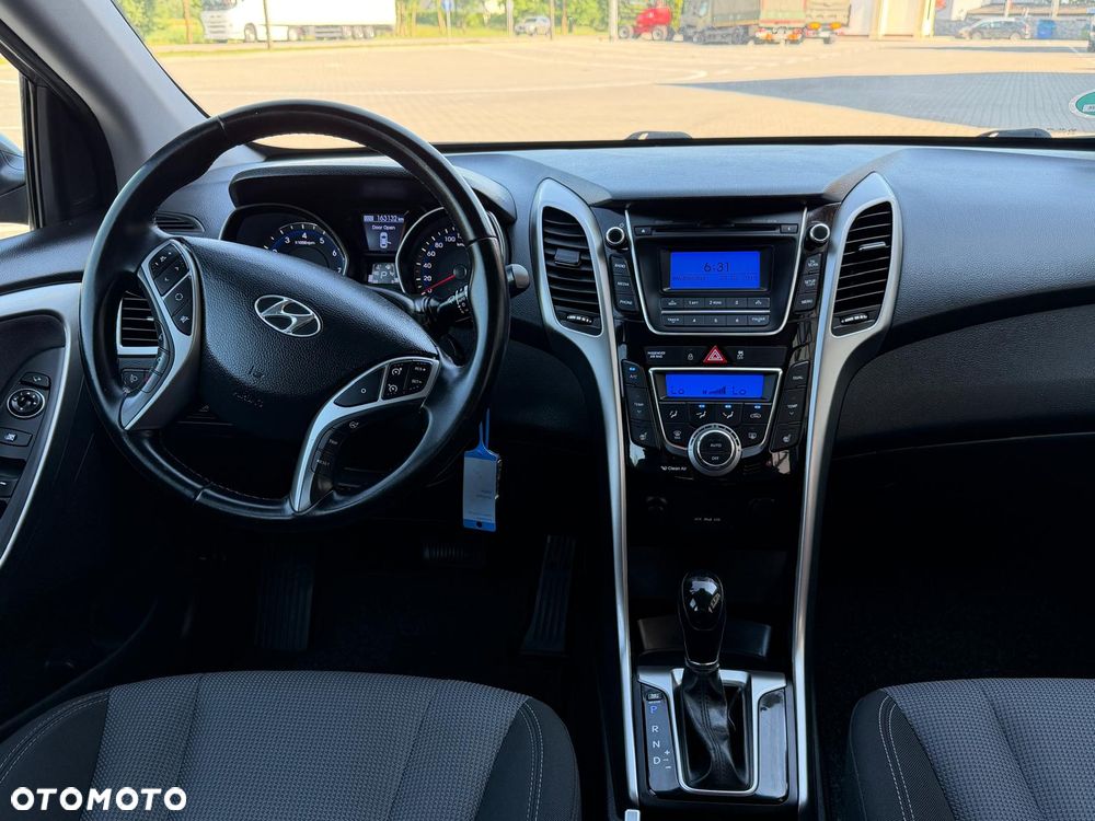 Hyundai i30 1.6 Automatik Trend - 33