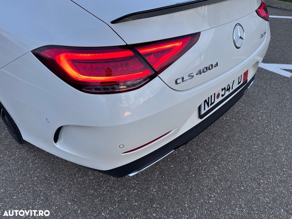Mercedes-Benz CLS 400 d 4MATIC 9G-TRONIC AMG Line - 32