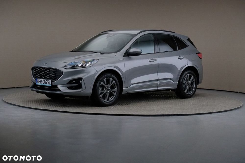 Ford Kuga - 1