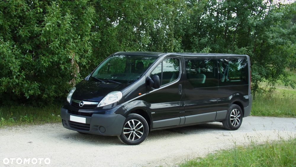 Opel Vivaro - 8